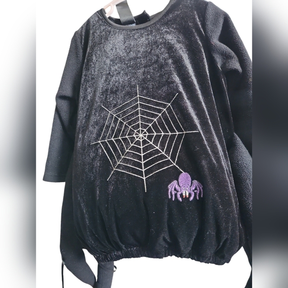 Authentic kids hallowen costume size 2t - Picture 2 of 6